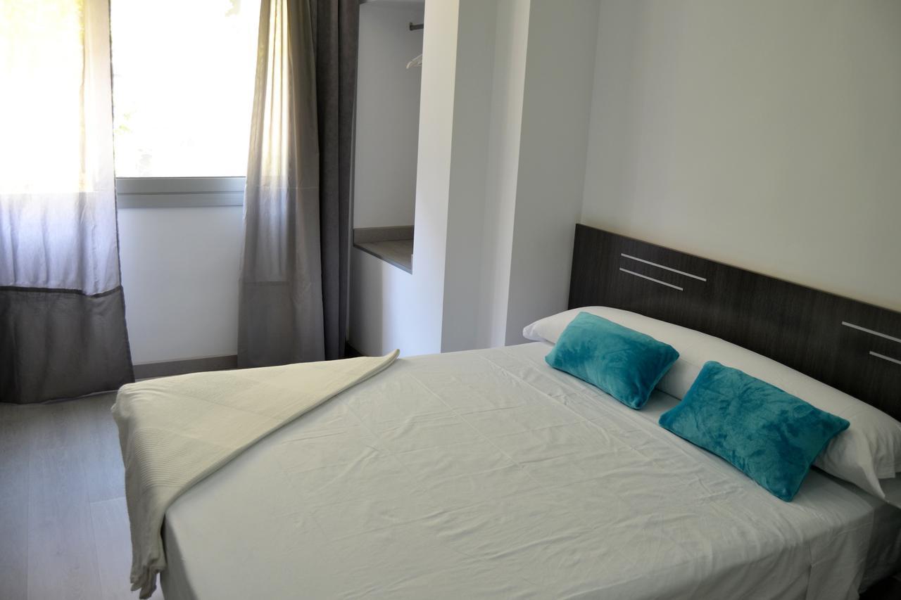Bed&Breakfast 10 Girona Dış mekan fotoğraf