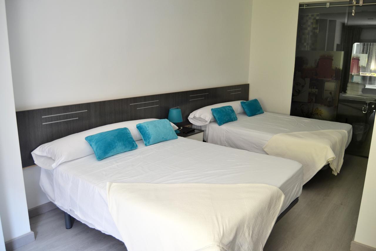 Bed&Breakfast 10 Girona Dış mekan fotoğraf