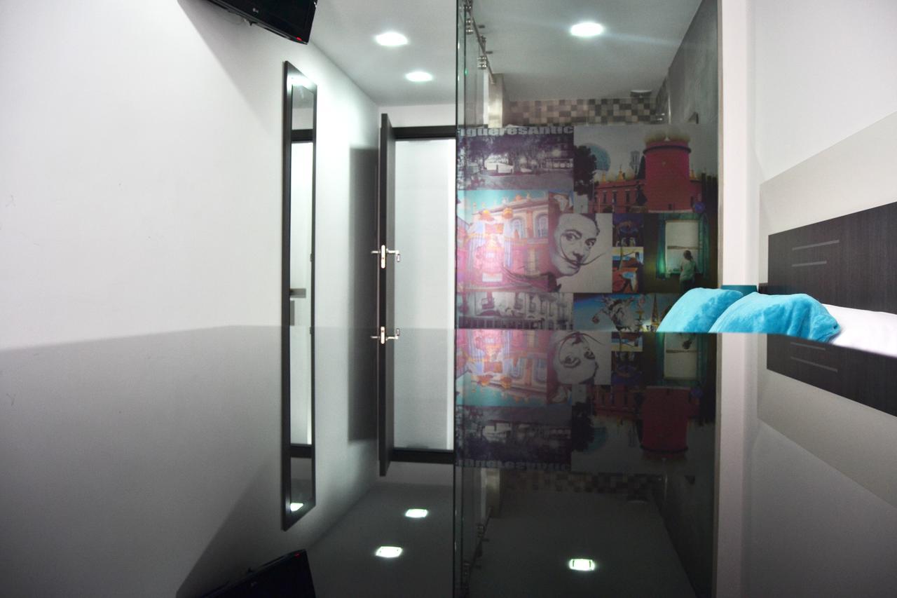 Bed&Breakfast 10 Girona Dış mekan fotoğraf
